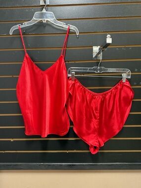 J.O. Intimates Red Satin Cami Shorts Set Medium Silky Lingerie Pajama 2 Piece